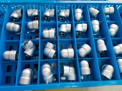 0,75" 90 μοίρες Ebow, SW, 3000, ASME B16.11, A182 F51, NACE